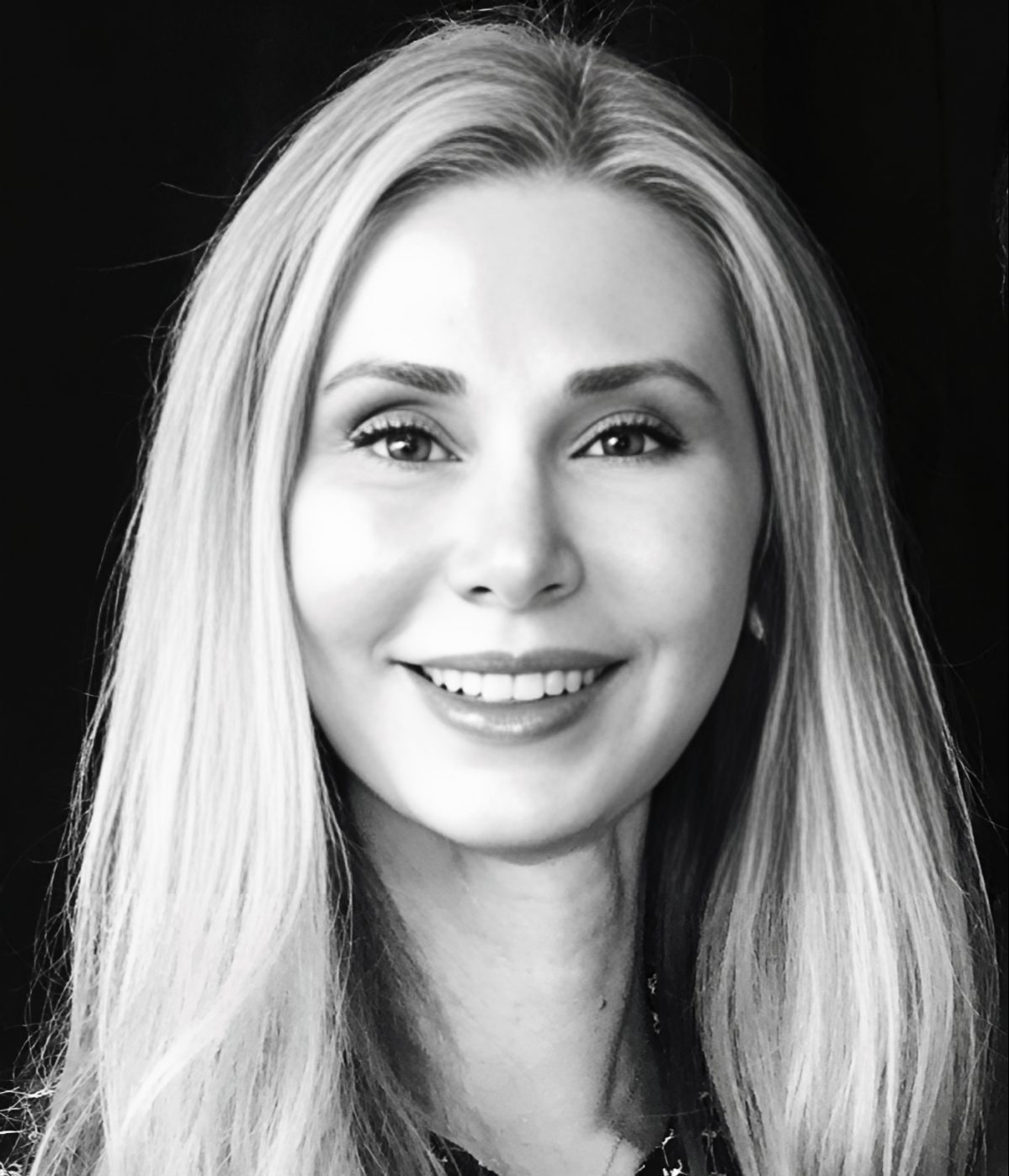 Dr Suzanne Cziraki